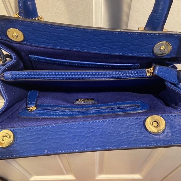 Guess small handbag gold chain straps - Picture 3 of 10